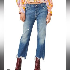 Free People Maggie mid rise boyfriend jeans. Size 29